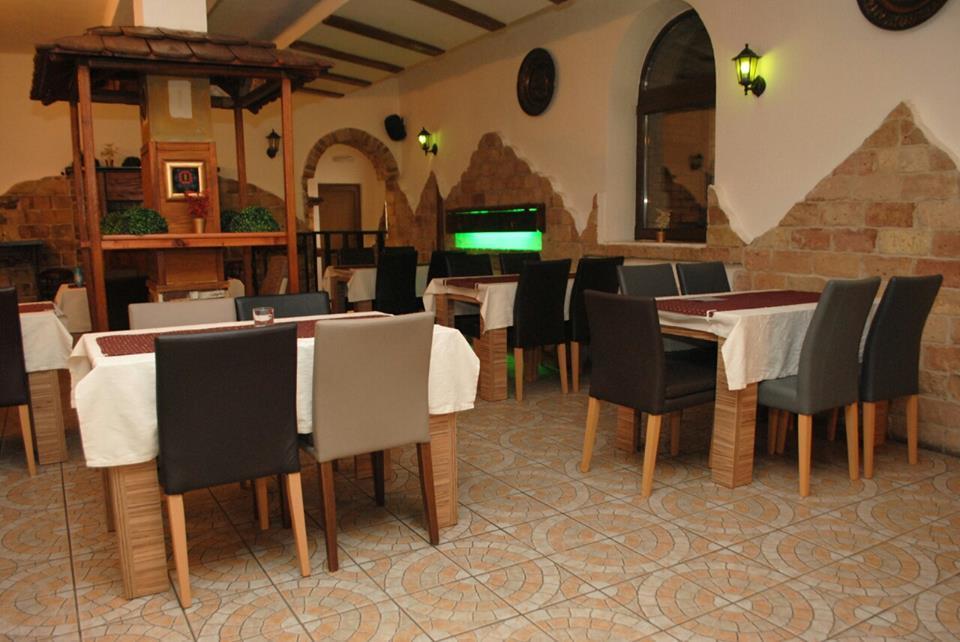 Ilidža Motel Bella Italia מראה חיצוני תמונה
