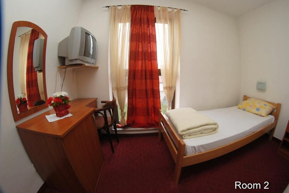 Ilidža Motel Bella Italia מראה חיצוני תמונה